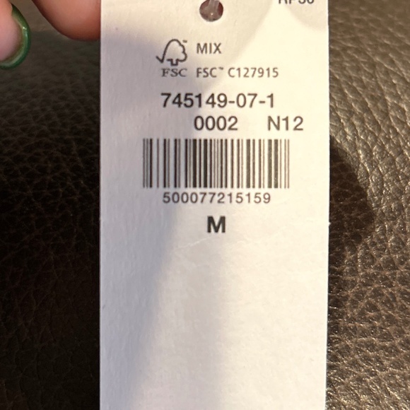 Old Navy 4-Way Stretch Maternity - Picture 4 of 4